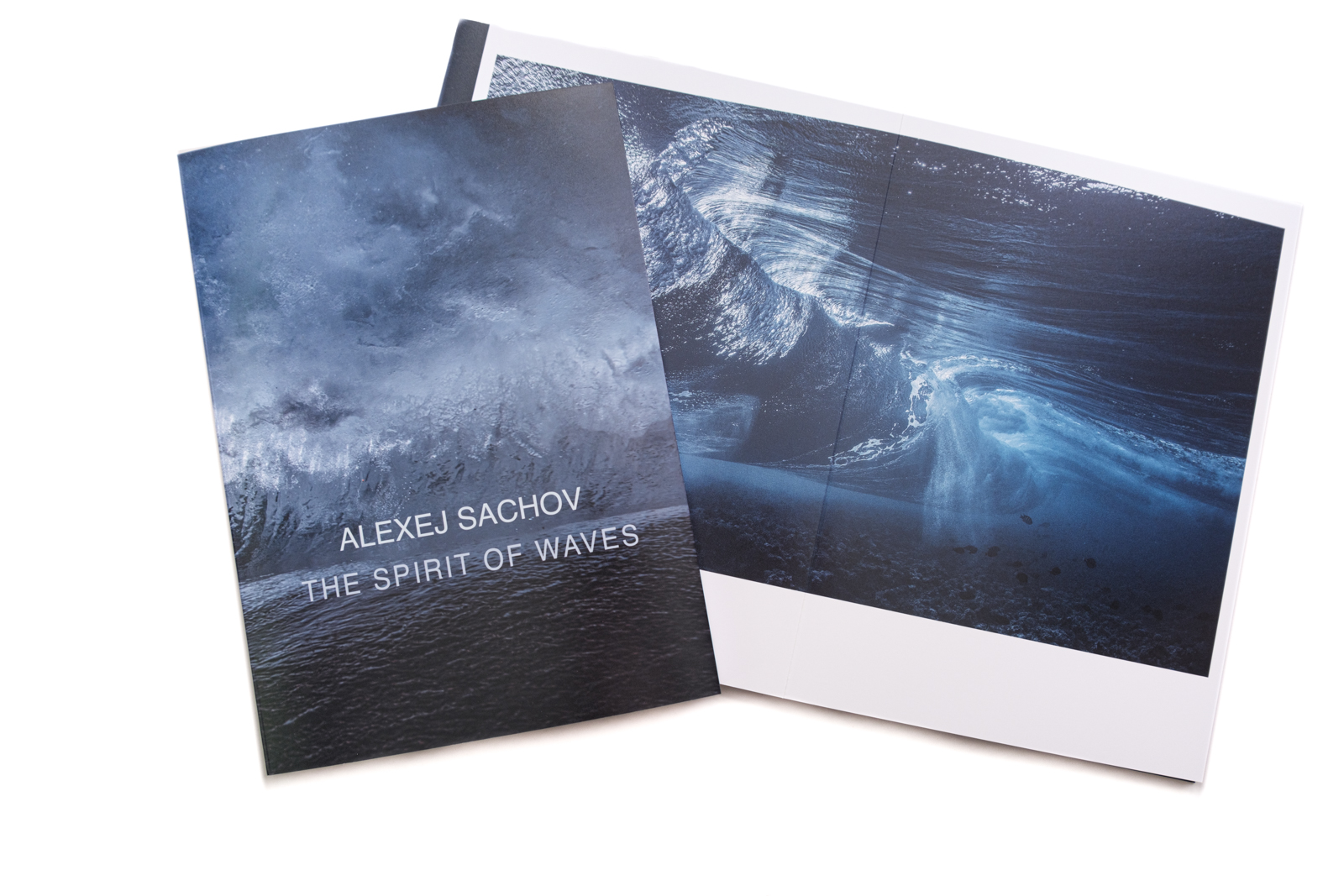 Waves Underwater - Book - Art Photography by Alexej Sachov